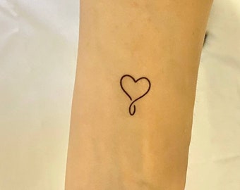 Infinity Heart Temporary Tattoo (Set of 4) / Heart Fake Tattoo / Black Heart Tattoo
