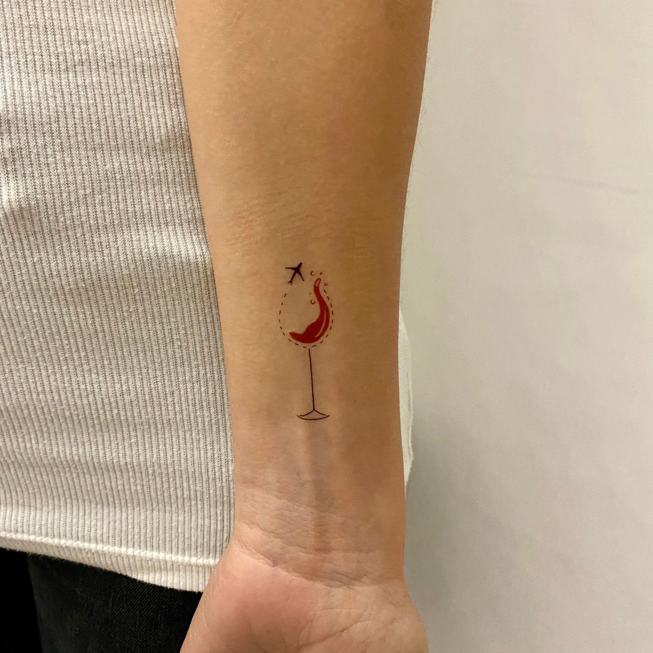 105 Minimalist Tattoos That Are Aesthetically Pleasing To The Eye  Bored  Panda