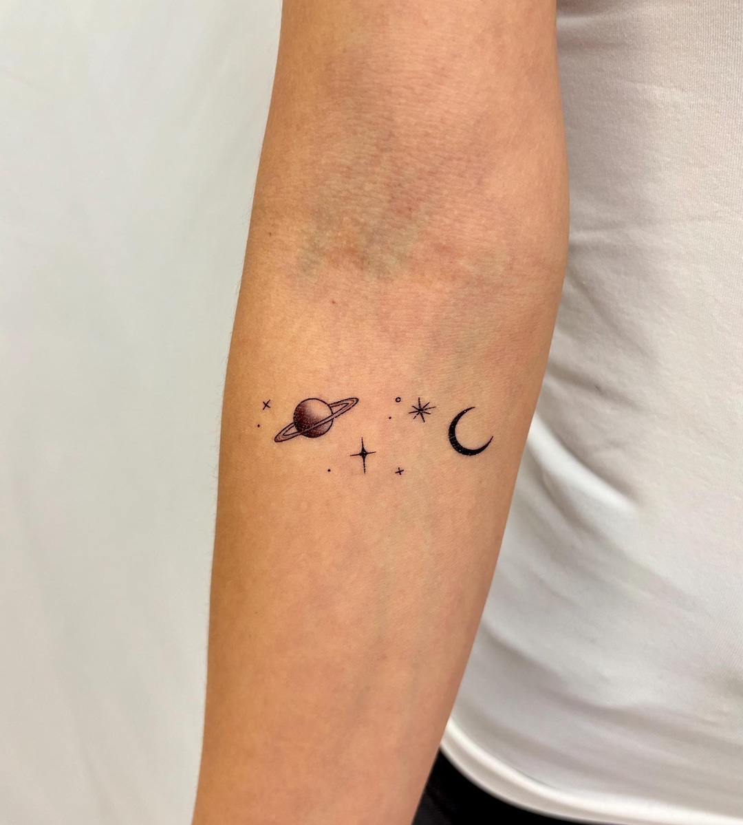 Cosmic Space Temporary Tattoo (set of 2) / Galaxy Fake Tattoo / Planet  Tattoo / Body Art - Etsy New Zealand, image size:1080x1199