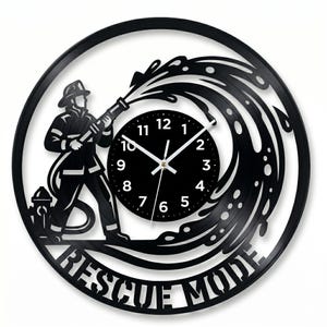 Reloj de vinilo hecho a mano con diseño de bombero, decoración de bombero en modo rescate.