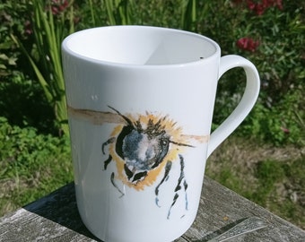 Bumblebee, 4 mug deal, double sided bone china mug, insects, garden wildlife, 11floz, height 100mm x diameter 73mm