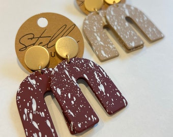 Clay Arch Earrings with Gold Stud | Garnet or Gold | FSU GAMEDAY EARRINGS | Florida State Inspired | Game Day | Speckled Clay | Tallahassee