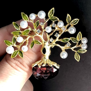 Tree of Life Brooch Pin - Vintage Style Gold Plated Brooches, Tree Jewelry, Tree of Life Crystal Faux Pearl Brooch, Elegant Gift
