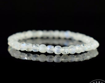 AAA Rainbow Moonstone Bracelet, White Labradorite Peristerite Bracelet Faceted Square Beads 4.5mm