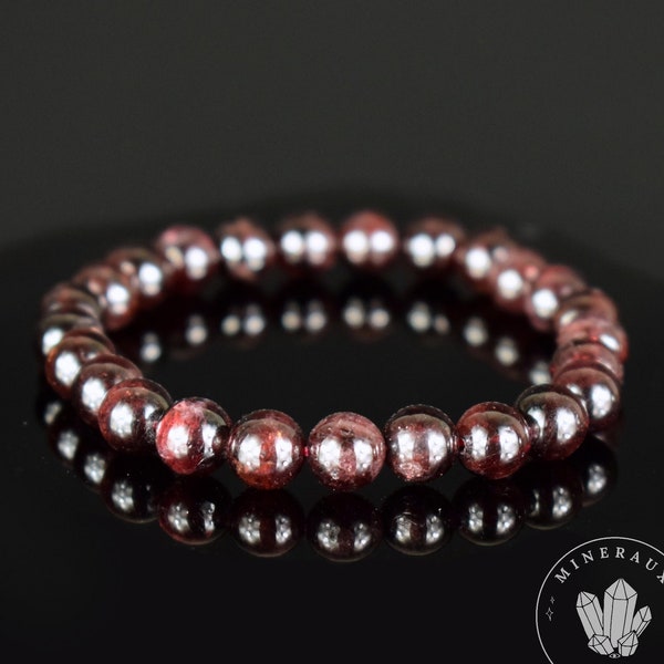 Almandine Red Garnet Bracelet from Brazil 8mm round beads - Initiation - Stimulation - Radiance