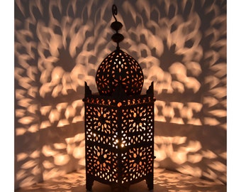 Lanterne artisanale H90cm en fer forgé à la main Lanterne orientale en fer Décoration de la maison Lanterne de jardin Marrakech Fait main des 1001 Nuits