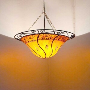Moroccan lamp | Oriental pendant lamp | Ceiling lamp | Pendant light | Hanging light | Light fixture | Henna decoration
