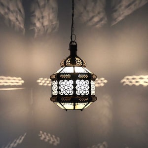 Oriental lamp, Moroccan glass lamp, ceiling lamp, pendant light, hanging lamp, lantern, vintage design