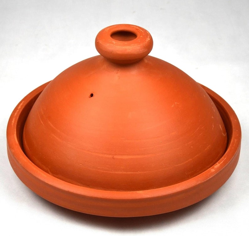 Tajine marocain 35 cm pot en argile sans plomb non émaillé tajine en pot à la main Tajin berbère marmite amazighe marmite marmite marmite pour la cuisson image 1