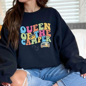 Queen of the Camper Heavy Blend Crewneck Sweatshirt, Camping Shirts, Gifts for the Camper, Camping Lover Gifts, Women&#39;s Camping Shirt