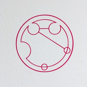 Unique Gallifreyan Decal for Doctor Who Fans - Custom Vinyl Sticker | Personalized