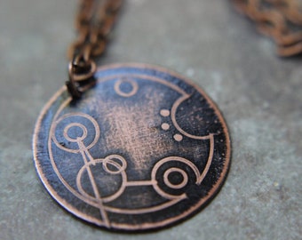Doctor Who Key Two-Sided Gun Metal Tone Pendant Necklace Cosplay Doctor Who Key Two-Sided Gun Metal Tone Pendant Necklace Cosplay