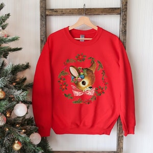 Vintage Reindeer Sweatshirt Gift for her, Christmas Ugly Sweater, Retro Holiday Sweatshirt, Winter Crewneck Shirt, Festive Women Sweatshirt
