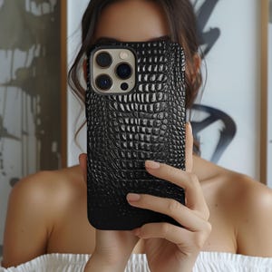 Black Crocodile Leather Graphic Print Phone Case, Animal Print Phone Case Trendy Phone Case for iPhone 16, 15, 14, 13, 12, Samsung, Google