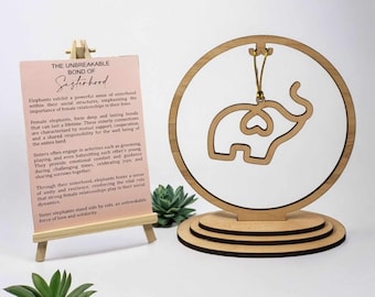 Adorno de elefante de arce hecho a mano: Celebrando la hermandad