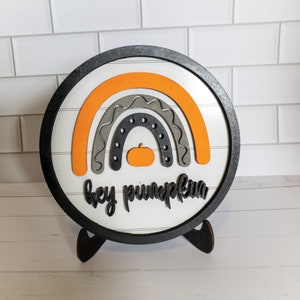 5.5 inch Round Rainbow Halloween Sign