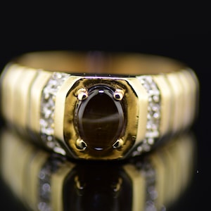 14k Tigers Eye and Diamond, Yellow Gold .8 Carat Tigerseye Cabochon with 8 Diamond Accents , Modern Ring Size 8 1/2, Strength & Protection