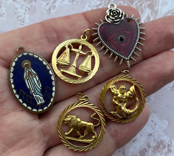 Lovely Antique Vintage Golden Charms choose from … - image 6