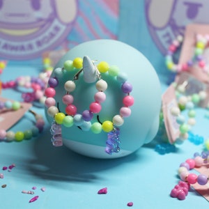 candy bear bead earrings colorful pastel gummy bear pastel goth cute kawaii circle chain