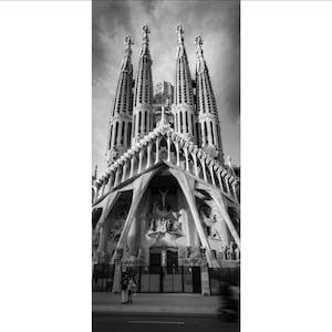 Sagrada Familia, Barcelona: Black and White Architecture Photography Print