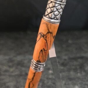Dragon-balpen: handgedraaid