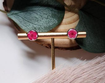 Flower stud earrings in hypoallergenic stainless steel