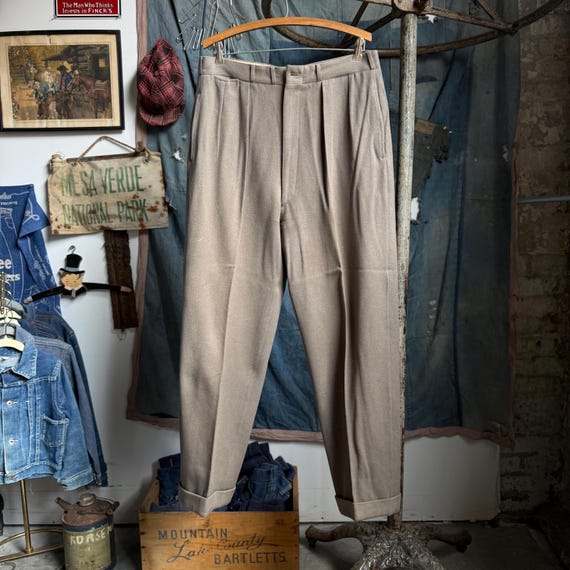 Vintage 1940’s Heavy Wool Grey Pleated Trousers, Midcentury American Workwear, Union Made Wool Work Pants, 34” Waist