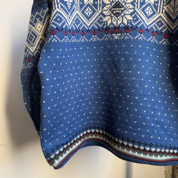 Vintage Dale of Norway Blue Fair Isle Wool Pullov… - image 4