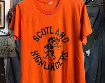 Vintage 1970’s Orange Scotland Highlanders T-Shirt, Worn in Single Stitch Made in USA Tee Shirt, Retro 70’s Style Fashion, Size Large