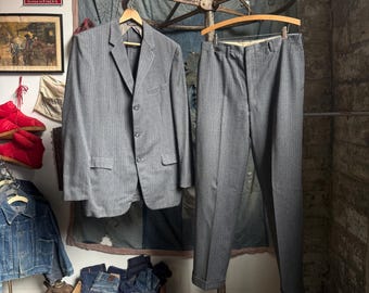 Vintage 1940’s Grey Herringbone Wool Suit, Single Breasted 3-Button Jacket with Flap Pockets, Zipper Fly Drop Loop Trousers, Size 42