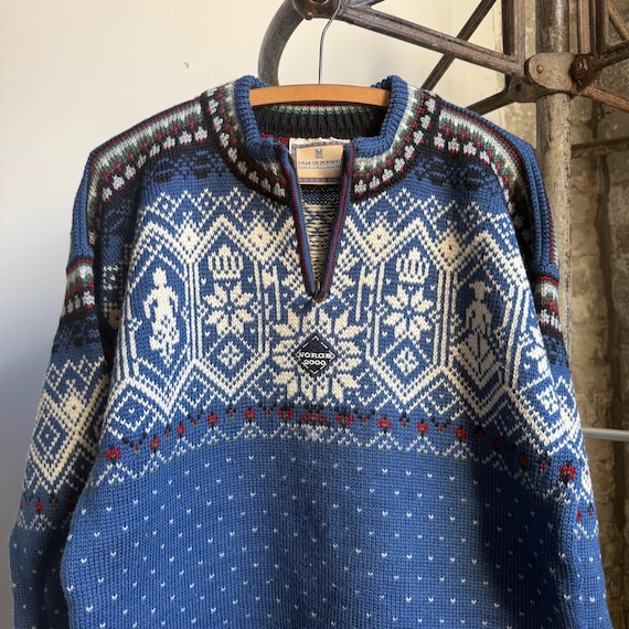 Vintage Dale of Norway Blue Fair Isle Wool Pullov… - image 2