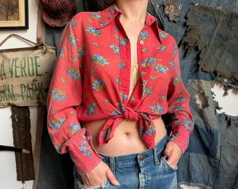 Vintage 1970’s Red Linen Longsleeve Shirt with Blue Floral Print, Flowy Summer Button Up Blouse, Size Small