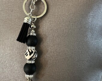 keychain, keyring, leopard charm, silicone bead, bogg bag charm