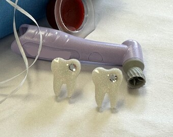 Tooth Earrings, gift, dental jewelry , dental gift, dentist, dental hygienist, dental assistant