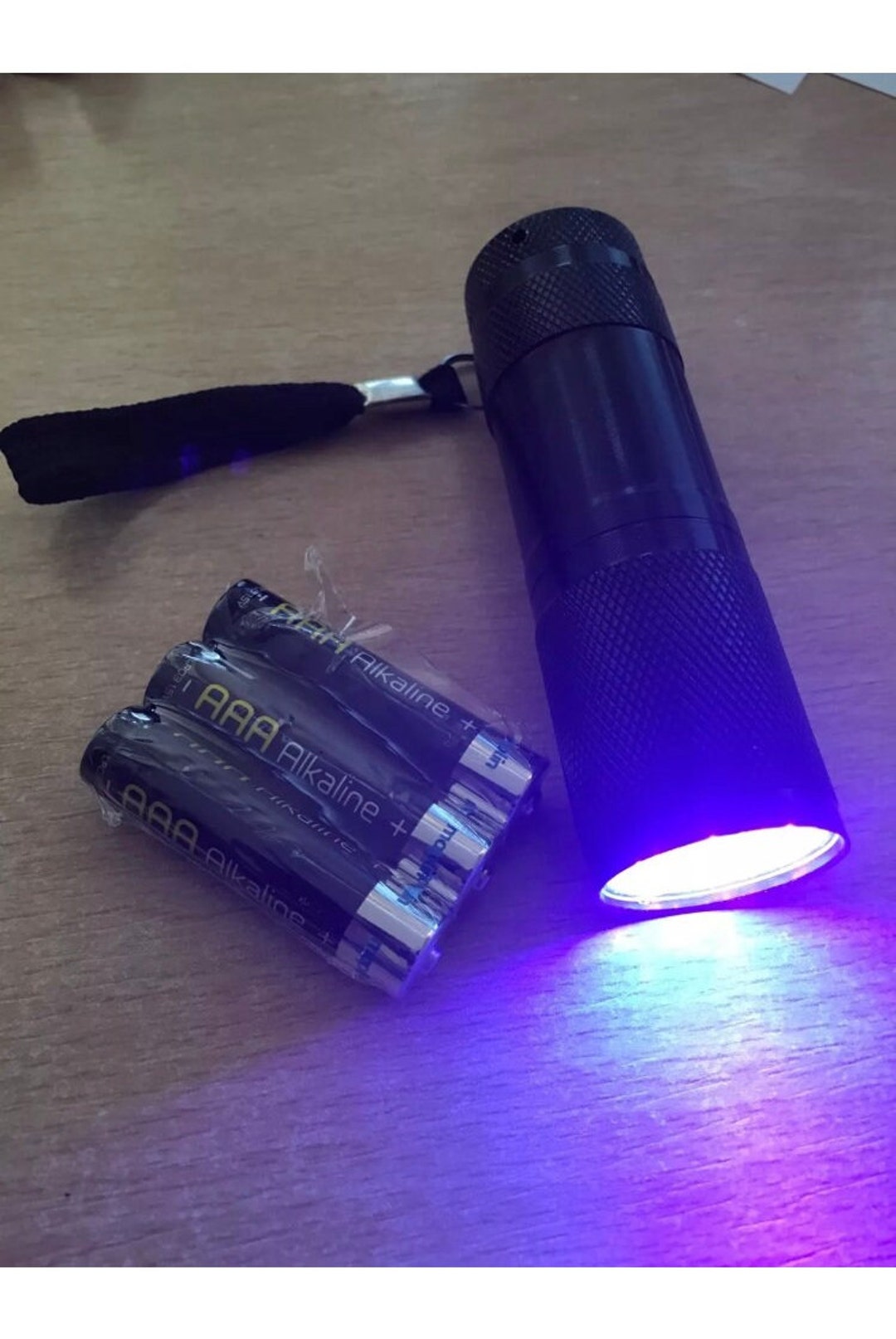Golf Ball Finding Uv Torch FREE BATTERIES UK