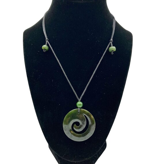 Vintage New Zealand Kiwi Enterprises Maori Koru Nephrite Jade Hand Carved Pendant