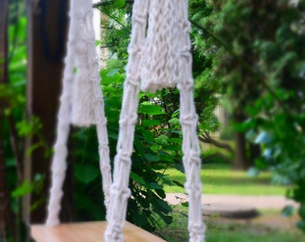 Bois de balançoire en macramé, balançoire d’arbre, balançoire de hamac en macramé, décor de mariage Boho, balançoire extérieure de boho, cadeaux de Noël d’intérieur, jardin