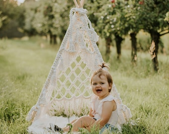 Tipi, Macrame Teepee, Macrame decor, Wigwam, The Indi Teepee,Macrame Wigwam / Macrame Teepee / Macrame Tent / Macrame Photo Prop