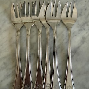 6 Oyster Forks - Fairmont Hotel