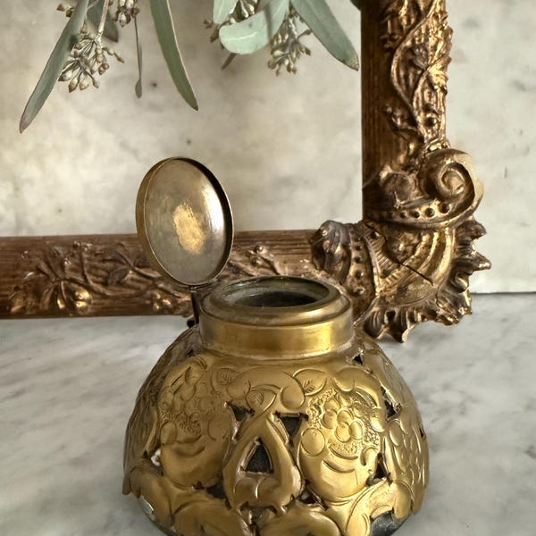 Antyczny francuski mosiężny kałamarz