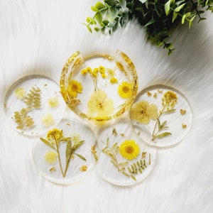 Pressed Floral Yellow Coaster Set -  Wildflower Coaster Set - Boho Coasters - Hostess Gift