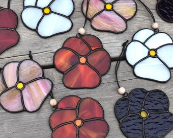 Viola Pansy Flower Easter Spring Glass Ornament Decor Hanging Sunchatcher Decoration Glassdecor Flowers Glassdecor