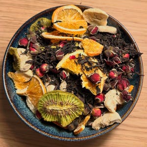 Fruit Punch Black Loose Leaf Tea Handcrafted, Handmade Tea Blend, Kiwi Tea, Exotic fruit tea blend, Rose Black Tea, Handcrafted Tea blend