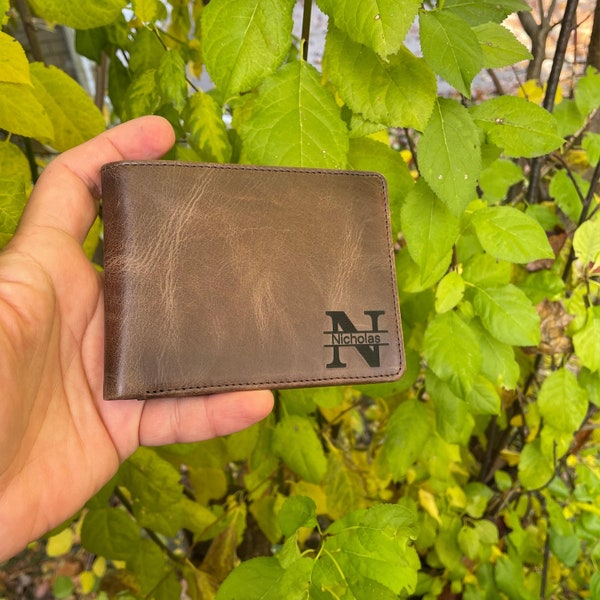 Custom Wallet - Personalized Leather Wallet - Engraved Wallet - Christmas Gift - Gift for Him - Gift for Dad - Fathers Day Gift - Husband