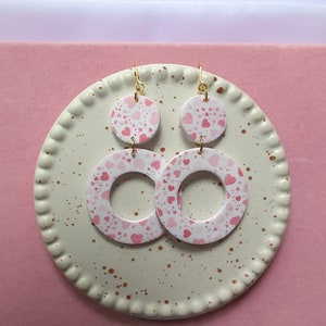 polymer clay pink heart pattern circle dangle earring