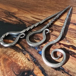 Bâtonnets pour cheveux torsadés forgés à la main (6 variantes)
