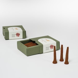 Dragon&#39;s Blood, Clove and Myrrh | 100% Natural Incense Cones | Hand Rolled | Pack of 11