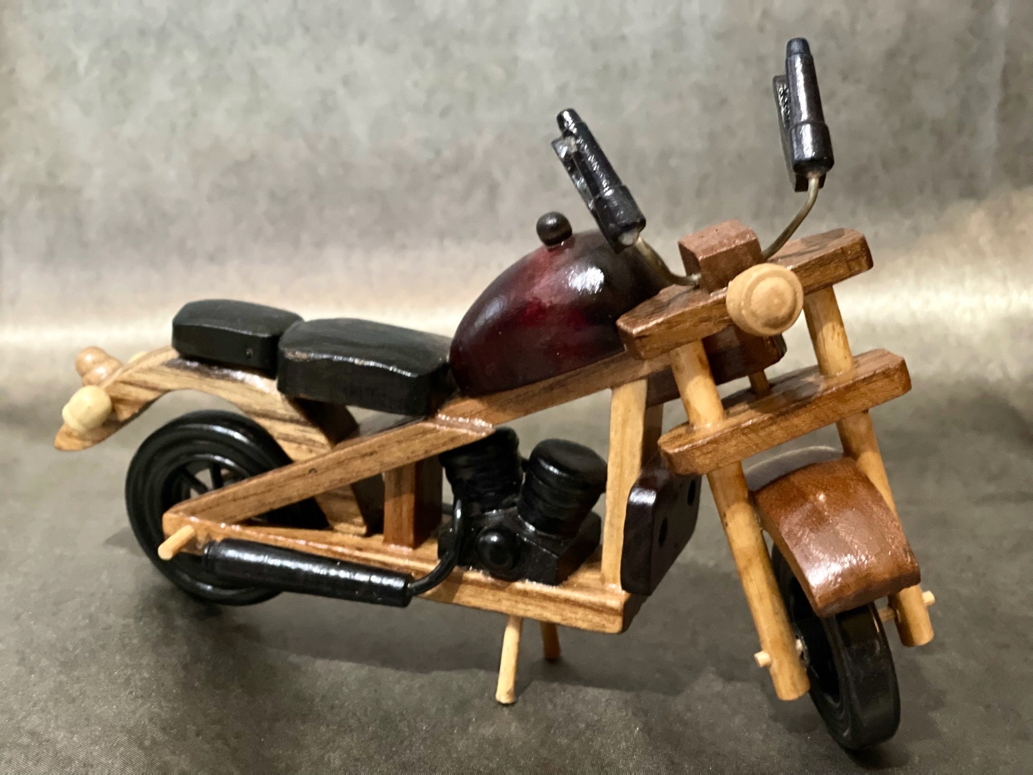 Handmade Wooden Motorcycle Collectibles / retro décor / Gifts for