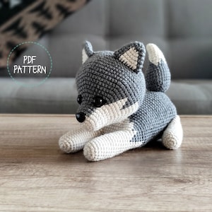 Howl the Wolf (Amigurumi Crochet PDF PATRON - ANGLAIS)