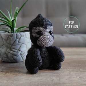 Gigi the Gorilla (Amigurumi Crochet PDF PATTERN - ENGLISH)